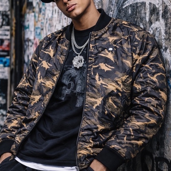 Ecko Unltd. Other - Ecko Unltd Camo Bomber Jacket Men's Small size Polyester Full Zip Streetwear Y2K